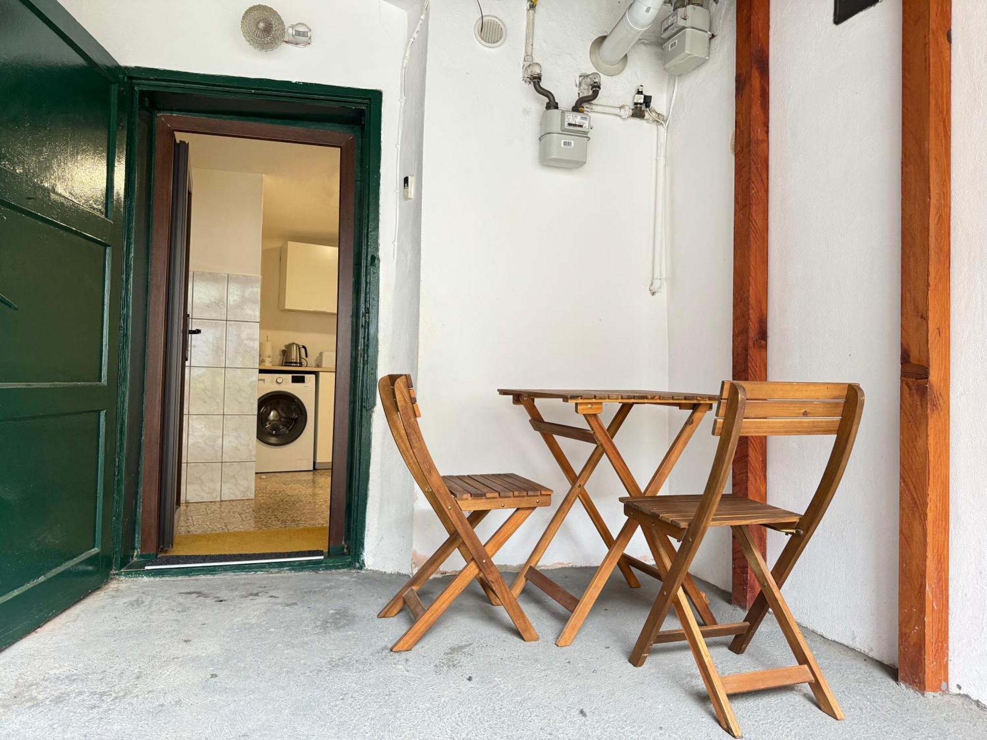 Charming Studio Ideal For Getaways Or Workations In Sibiu'S Medieval City Center Exterior foto